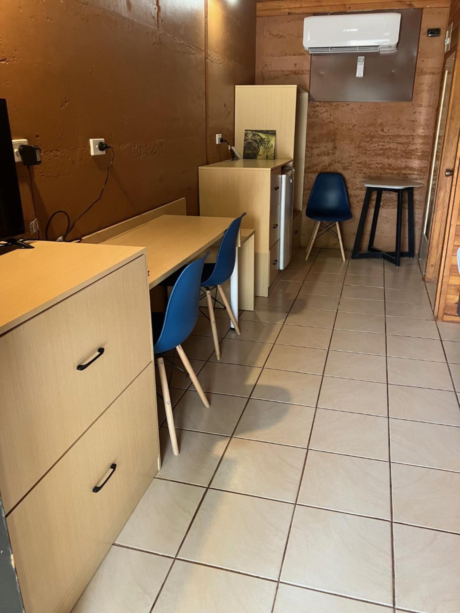 Territory Manor Motel & Caravan Park Mataranka Δωμάτιο φωτογραφία