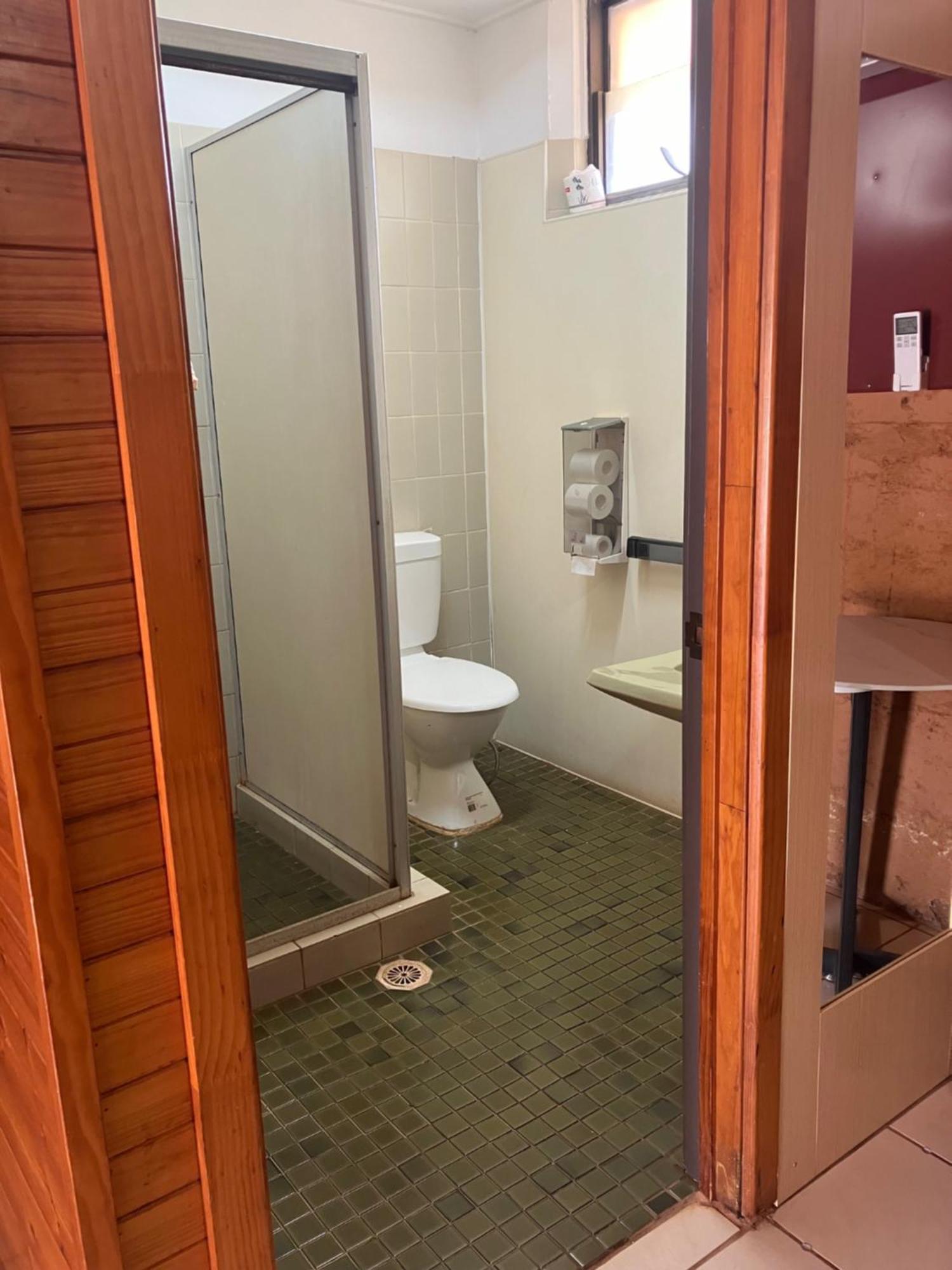 Territory Manor Motel & Caravan Park Mataranka Δωμάτιο φωτογραφία